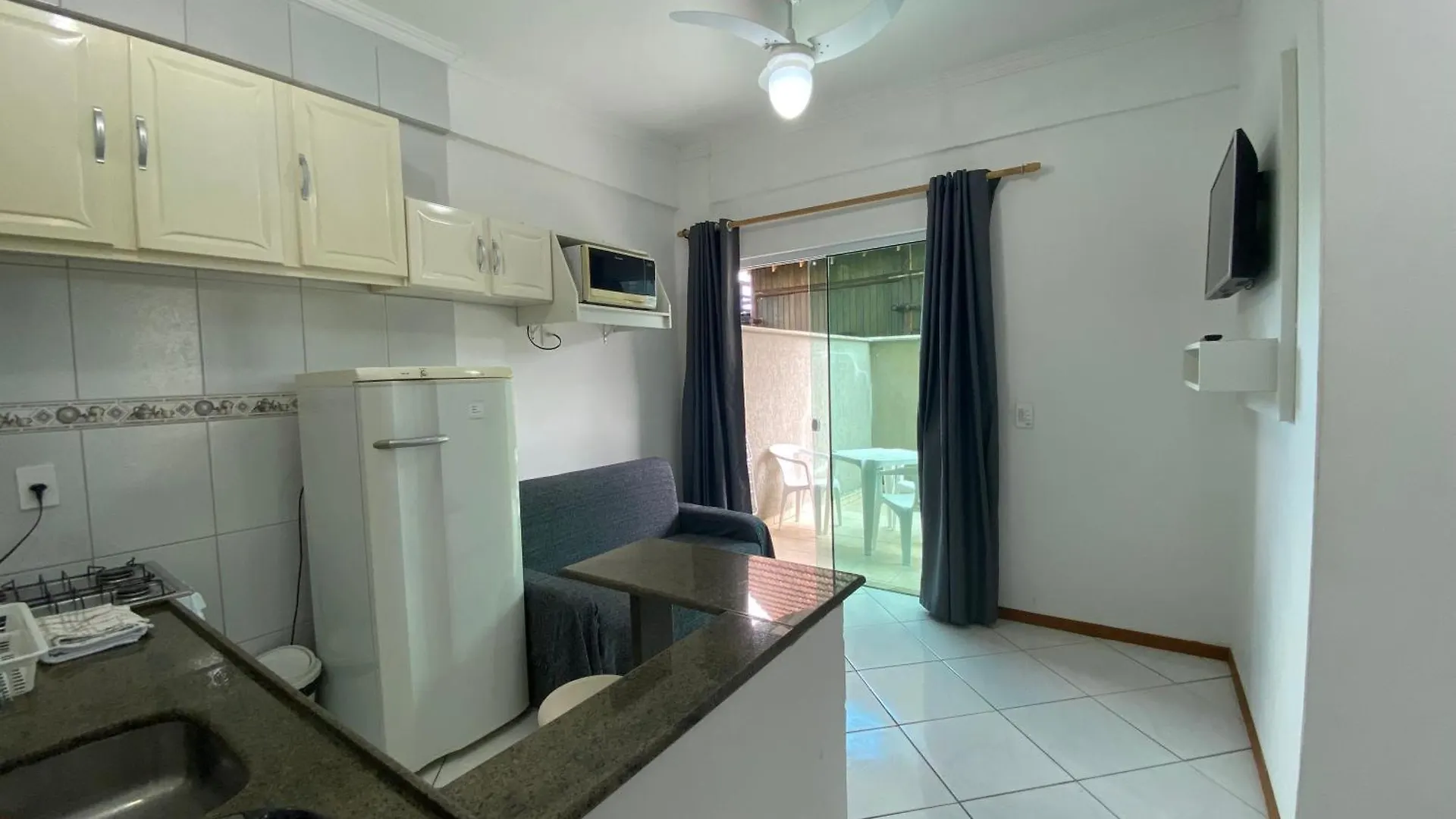Lägenhet Residencial Recanto Do Colibri Bombinhas