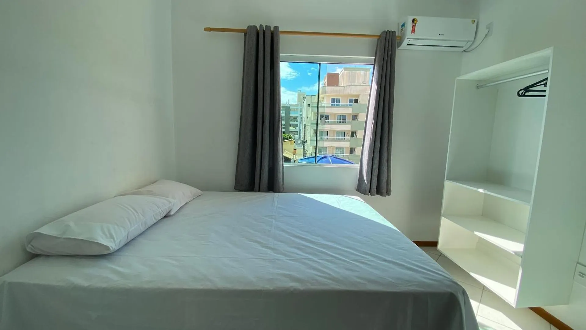 Residencial Recanto Do Colibri Bombinhas Lägenhet